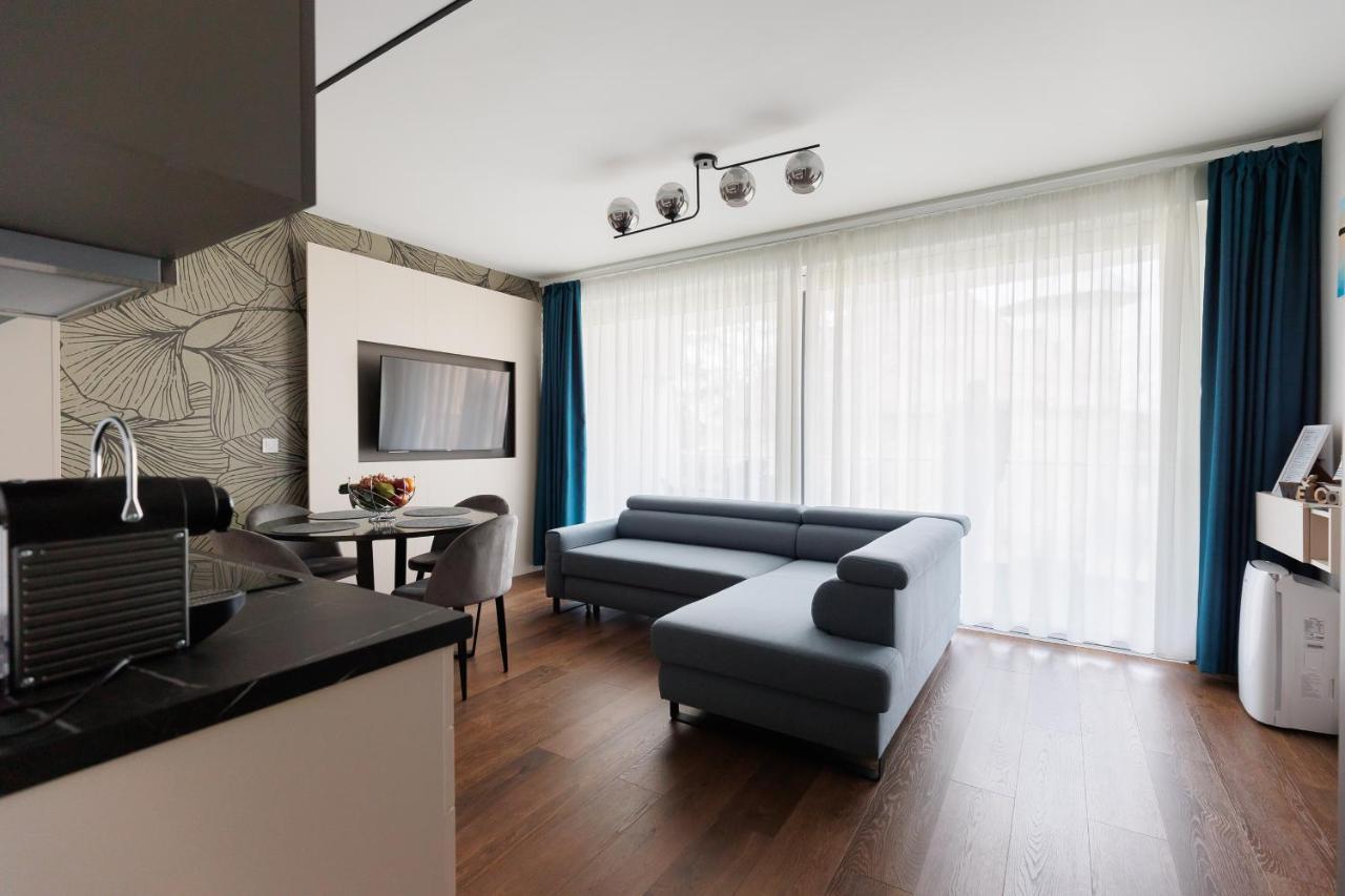 Villa Bauhaus Wellness Apartman 102 Siófok Eksteriør bilde