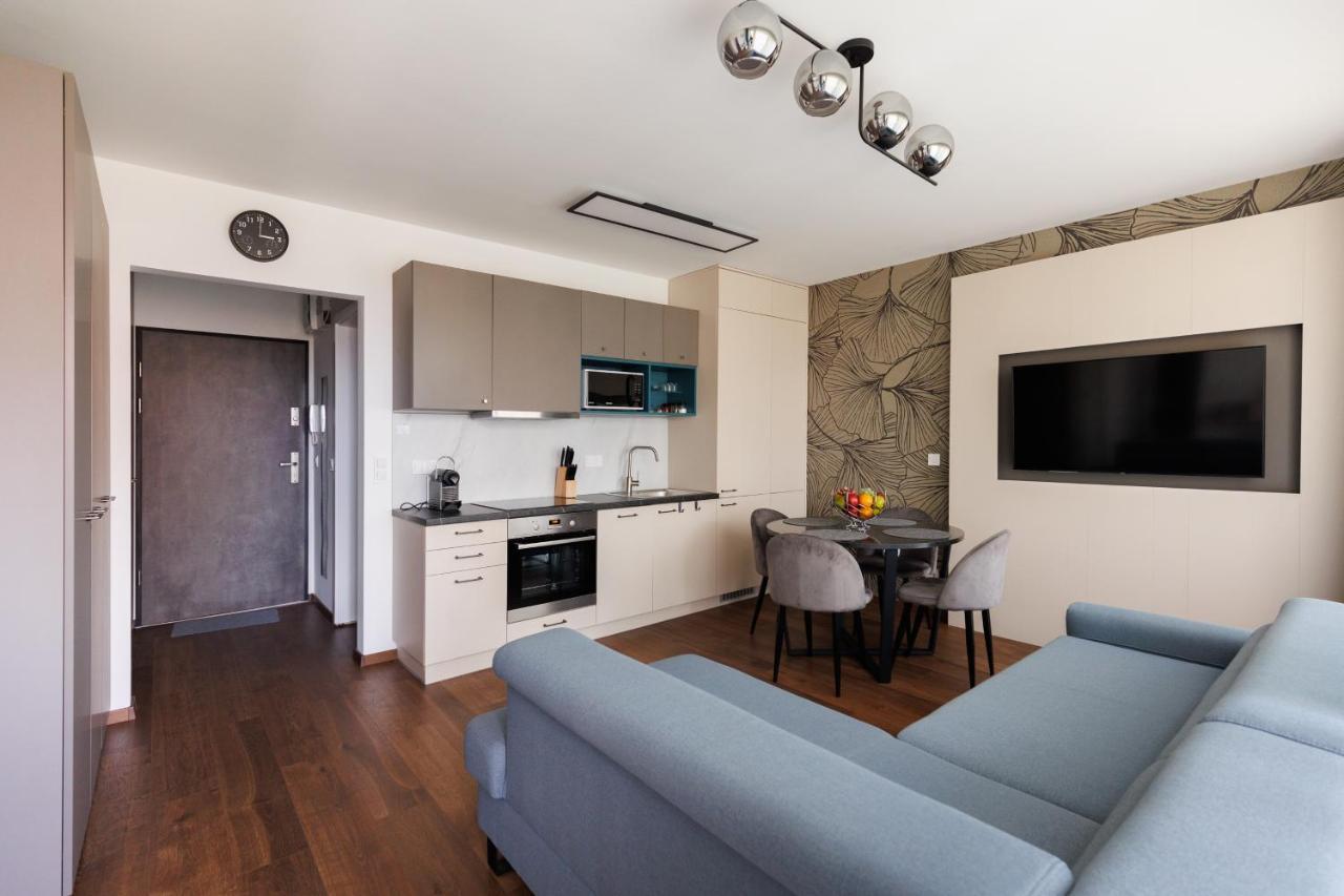 Villa Bauhaus Wellness Apartman 102 Siófok Eksteriør bilde