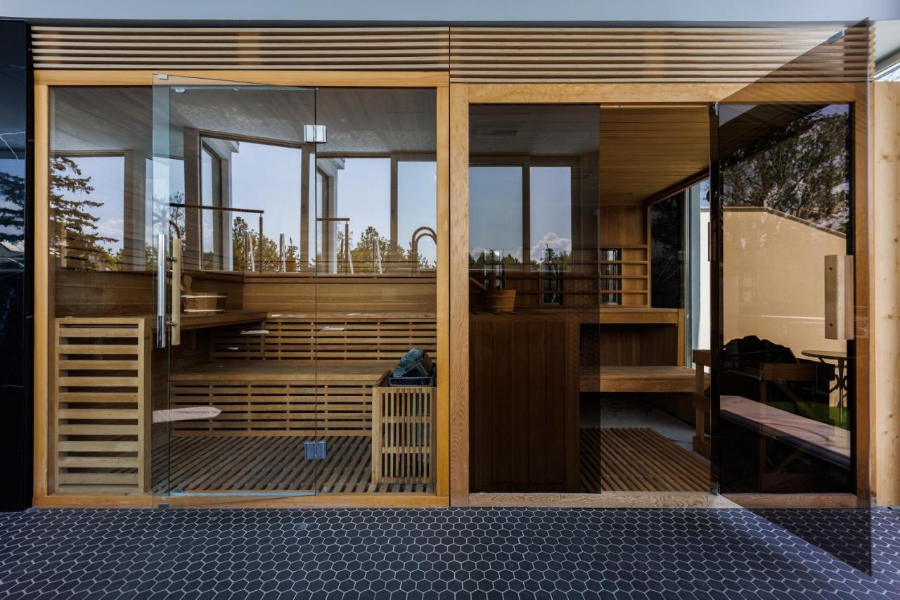 Villa Bauhaus Wellness Apartman 102 Siófok Eksteriør bilde