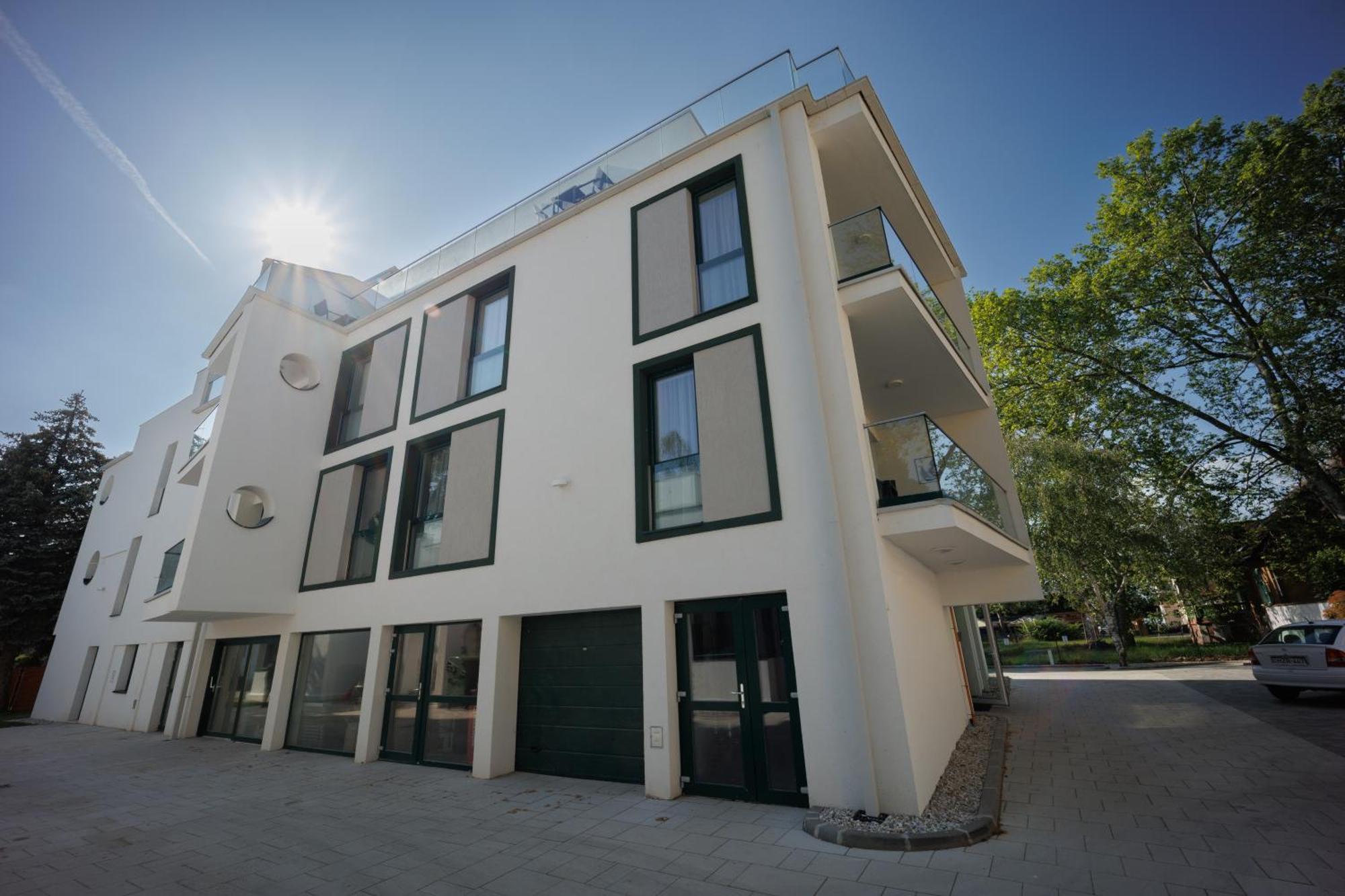 Villa Bauhaus Wellness Apartman 102 Siófok Eksteriør bilde